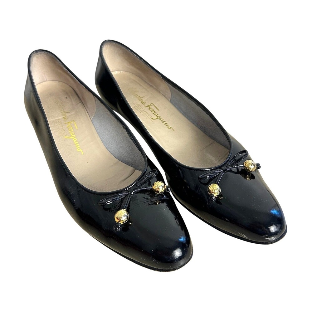 Salvatore Ferragamo Flats 9 AA Black Lillaz Patent Leather Bow old‎ money Gold